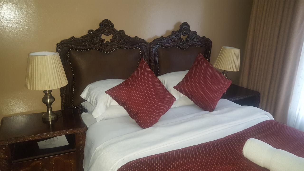 Hôtel Urban Lifestyles à Nyanda Extérieur photo
